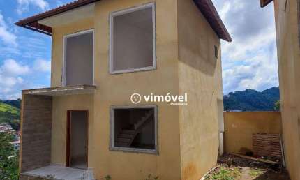 Casa com 2 dormitórios à venda, 75 m² por R$ 380.000,00 - Nova Suíça - Nova Friburgo/RJ