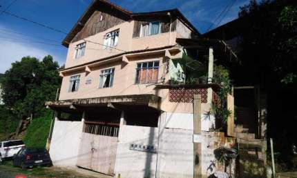 Casa com 2 quartos à venda na Rua Dom João VI, 665, Cascatinha, Nova Friburgo