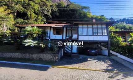 Mansão de Alto Padrão no Condomínio Sítio da Pedra – Nova Friburgo/RJ