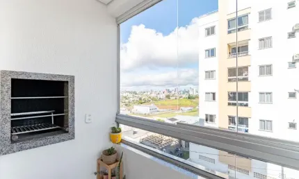 Apartamento semi mobiliado com a melhor posição solar e vista*