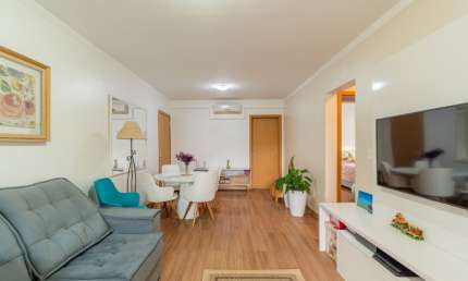 *Apartamento Suíte + 1 semimobiliado no Jardim Itália*