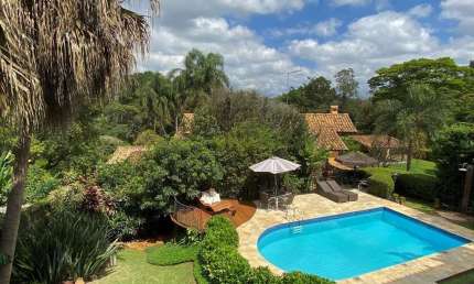 Casa com 3 quartos à venda na Rua São Nicolau, 53, Vila Santo Antônio, Cotia por R$ 2.200.000