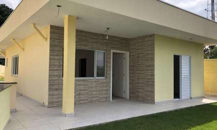 Casa com 3 quartos à venda na Rua das Camélias, 1801, Chácara Vale do Rio Cotia, Carapicuíba, 164 m2 por R$ 830.000