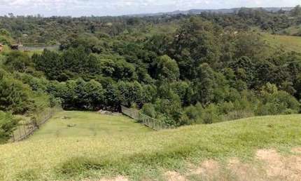 Terreno à venda na Rua Vieira Serra, 359, Jardim Branca Flor, Embu das Artes por R$ 350.000