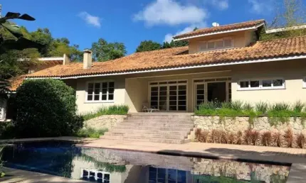 Casa em condomínio fechado com 4 quartos à venda na Rua Saracura, 693, Vila Vianna, Cotia por R$ 2.540.000