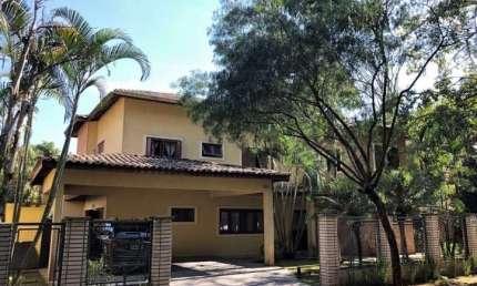 Casa em condomínio fechado com 6 quartos à venda na Rua Venezuela, 130, Recanto Impla, Carapicuíba por R$ 1.480.000