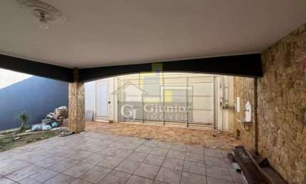 VENDA: Casa com 3 Dormitórios (sendo 1 suite), Garagem + Jardim, Vila Alemã, Rio Claro (SP) - CA1371