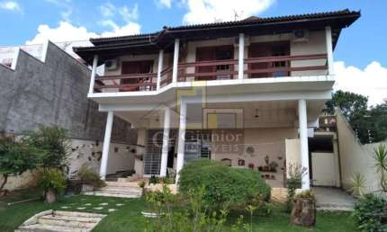 VENDA: Casa com 2 Dormitórios (sendo 1 suíte), Garagem + Piscina, Jardim Europa, Campinas (SP) - CA1369