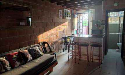 Flat mobiliado em Ubatuba! Estuda trocar por Kitnet em Campinas! - FL0001
