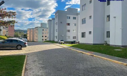 Apartamento com 2 dormitórios para alugar, 49 m² por r$ 1.790,00/mês - serraria - são josé/sc