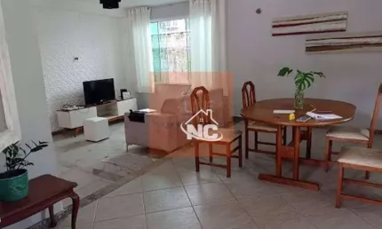 Casa com 3 quartos à venda, 500 m² por r$ 840.000 - itaipu - niterói/rj