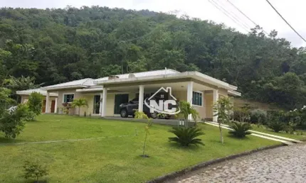 Casa com 3 quartos à venda, 743 m² por r$ 1.070.000 - ubatiba - maricá/rj