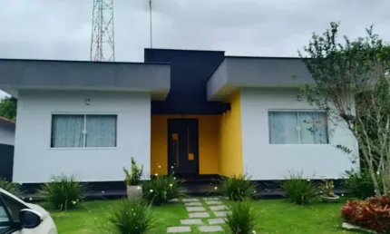 Casa com 3 quartos à venda, 107 m² por r$ 635.000 - itaipu - niterói/rj