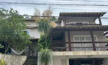 Casa com 4 quartos à venda, 400 m² por r$ 1.365.000 - sape - niterói/rj