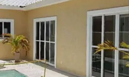 Casa em maricá com 3 quartos à venda, 300 m² por r$ 950.000 - cajueiros (itaipuaçu) - maricá/rj