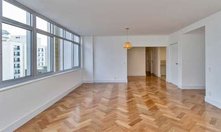 Apartamento tipo para venda com 3 quartos, sendo 2 suítes, 155m²