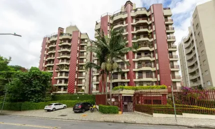 Apartamento tipo para venda em Vila Sônia com 3 quartos, sendo 3 suítes, 140m²