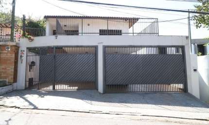 Sobrado para venda com 4 quartos, sendo 2 suítes, 364m²