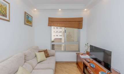 Apartamento tipo para venda em Aclimação com 2 quartos, sendo 1 suíte, 45m²