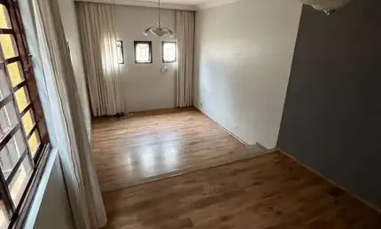 Sobrado para venda com 3 quartos, sendo 1 suíte, 198m²