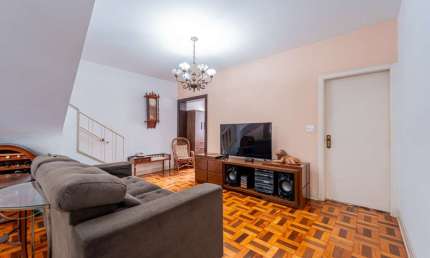 Casa tipo para venda em Planalto Paulista com 3 quartos, sendo 1 suíte, 180m²