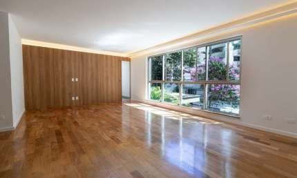 Apartamento tipo para venda com 3 quartos, sendo 1 suíte, 136m²