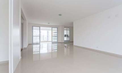 Apartamento tipo para venda com 3 quartos, sendo 3 suítes, 213m²