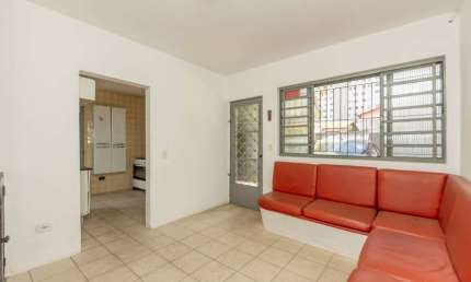Casa tipo para venda com 2 quartos, sendo 2 suítes, 72m²