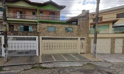 Sobrado para venda com 3 quartos, sendo 1 suíte, 150m²