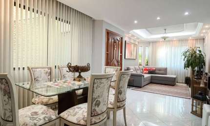 Casa tipo para venda em Jardim Textil com 4 quartos, sendo 1 suíte, 200m²