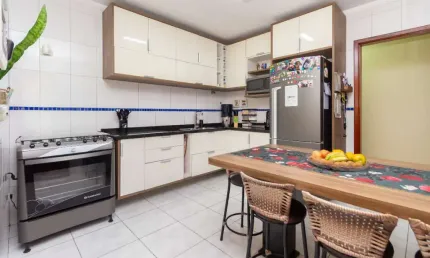 Casa tipo para venda em vila guedes com 3 quartos, sendo 1 suíte, 132m²