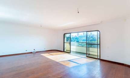 Apartamento tipo para venda e locação com 4 quartos, sendo 4 suítes, 231.36m²