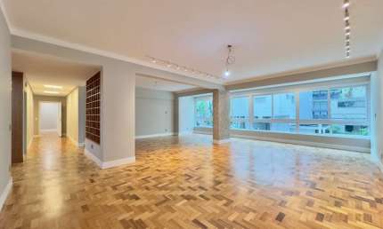 Apartamento tipo para venda com 4 quartos, sendo 1 suíte, 253m²