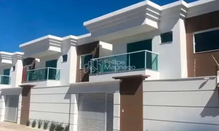 CASA DUPLEX DE 3 QUARTOS A VENDA NA PRAIA DO MORRO EM GUARAPARI