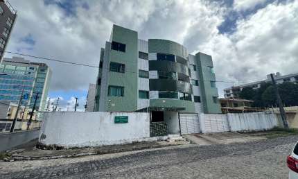 Apartamento com 3 quartos para alugar na Rua Professor Severo Rodrigues, 172, Popular, Santa Rita