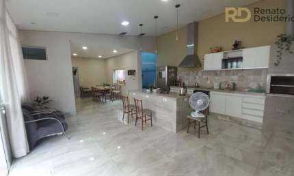 Casa com 5 quartos 5 banheiros,2 vagas cobertas no bairro Sagrada Familia