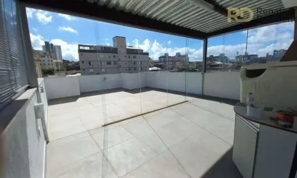 Excelente cobertura de 03 quartos 03 vagas no bairro Sagrada familia