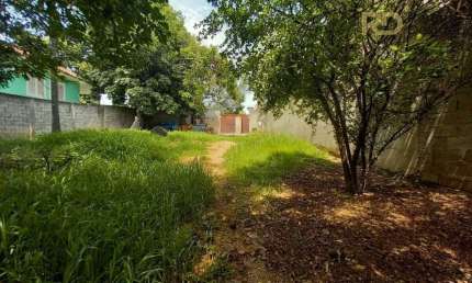 Terreno de 750 metros quadrados à venda no bairro Trevo
