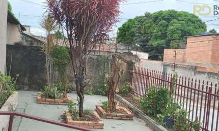 Casa com 3 dormitórios à venda, 195 m² por R$ 650.000,00 - Parque Leblon - Belo Horizonte/MG