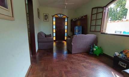 Casa com 5 quartos à venda no Horto Florestal, Belo Horizonte 