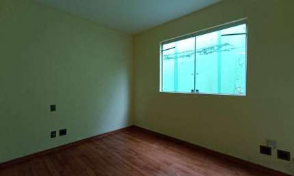 Casa com 3 quartos à venda na Esplanada, Belo Horizonte 