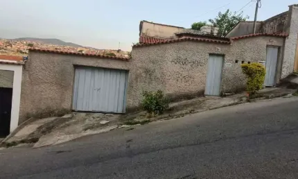Terreno com casa e barração à venda - São Geraldo - Belo Horizonte/MG