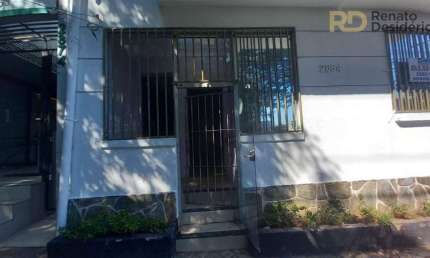 Casa comercial em ponto estratégico da avenida do Contorno