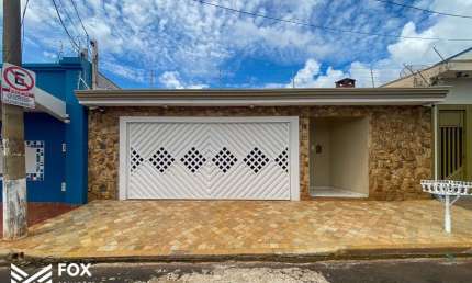 Casa com 3 quartos à venda na Rua Oswaldo Borelli, 103, Parque das Figueiras, Ribeirão Preto por R$ 589.000