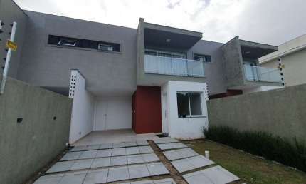 Casa com 2 suítes para alugar, próximo ao Novo Campeche - Florianópolis/SC