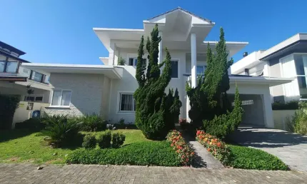 Casa de condomínio para venda 330m² com 4 suítes - Rio Tavares - Florianópolis / SC