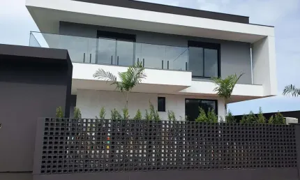 Casa 3 suítes na Lagoa da Conceição, Florianópolis/SC