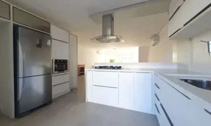 Casa com 3 suítes, lagoa da conceição - florianópolis/sc