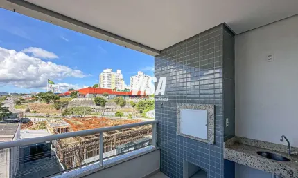 Apartamento com 3 quartos à venda na Rua Libia Cruz, 113, Estreito, Florianópolis por R$ 849.000