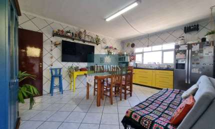 Casa com Viabilidade Residencial ou Comercial no Estreito.